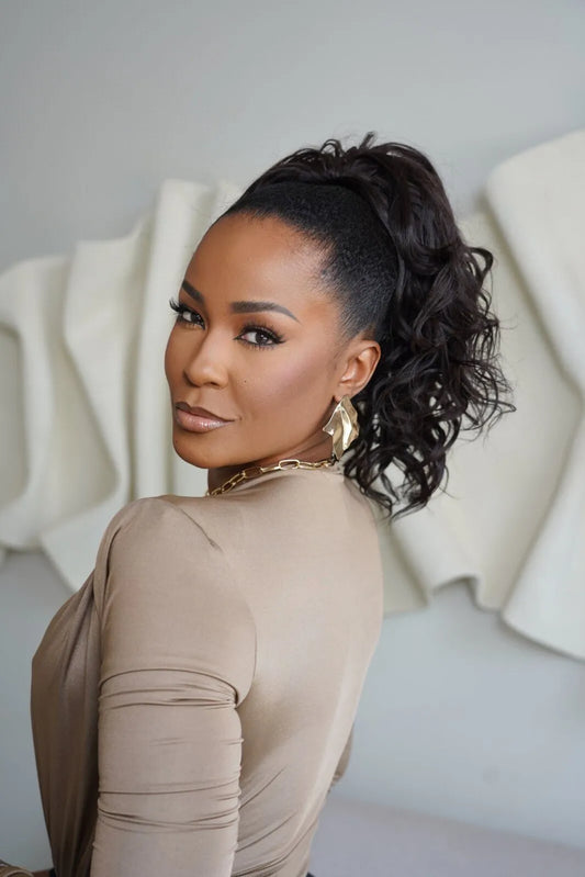 Rabo de cavalo Loose Wave 14” BOBBI BOSS - Cor Natural