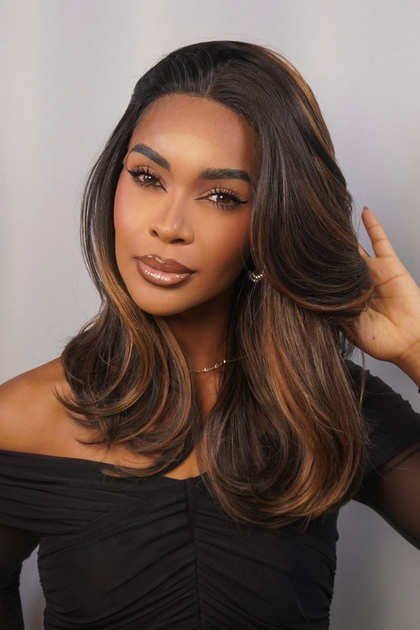 Lace front Gabi cor BTSN2/27 (Giba)