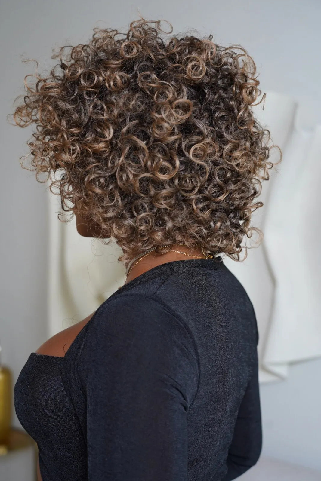 Wig Bio Fibra Mila cor RT2/8/30