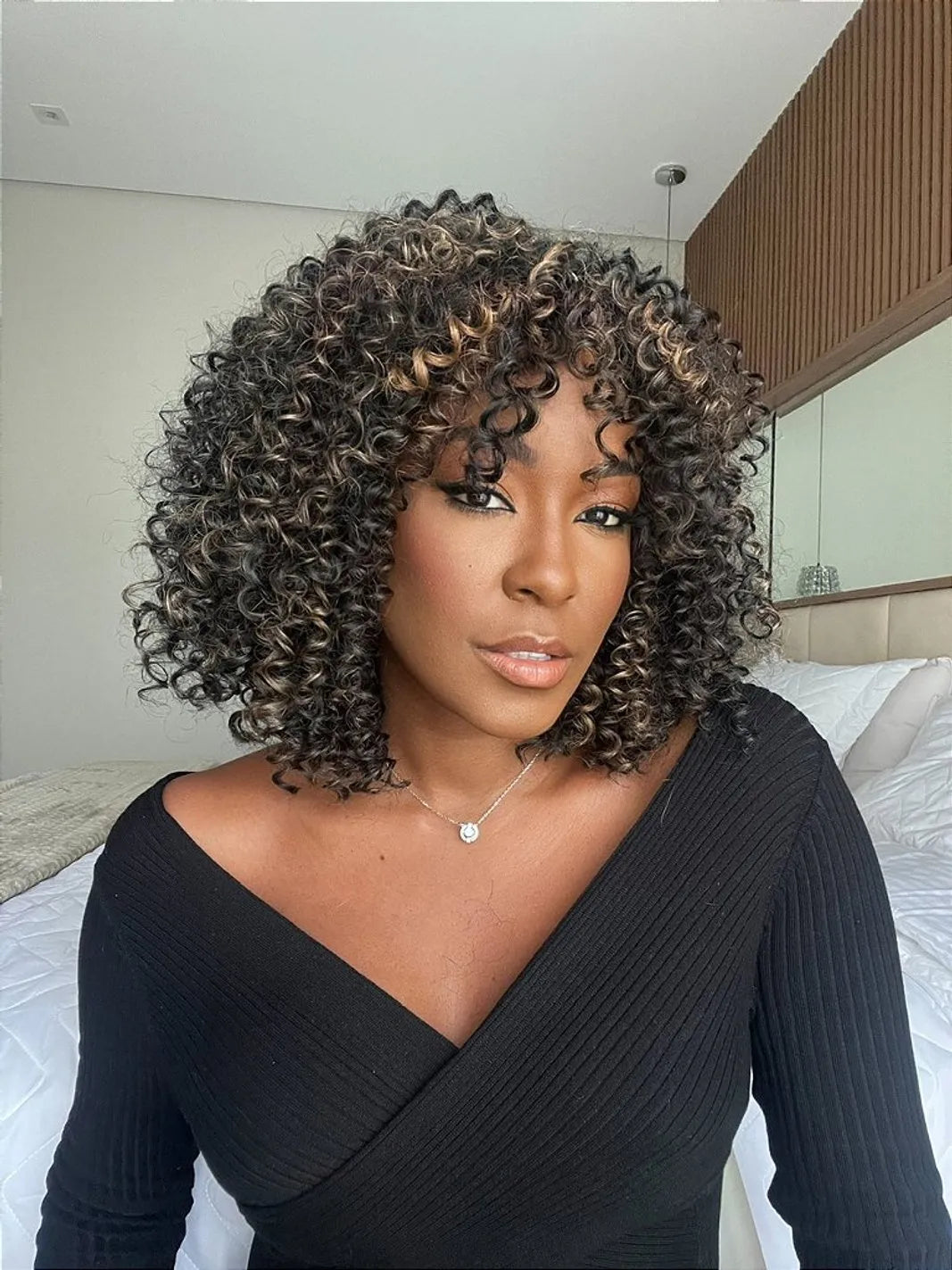 Wig Moni cor 2/27