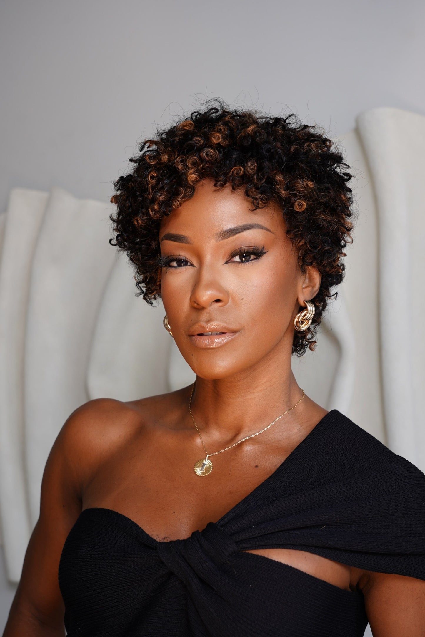 Wig Humana Josiane cor 1B/30