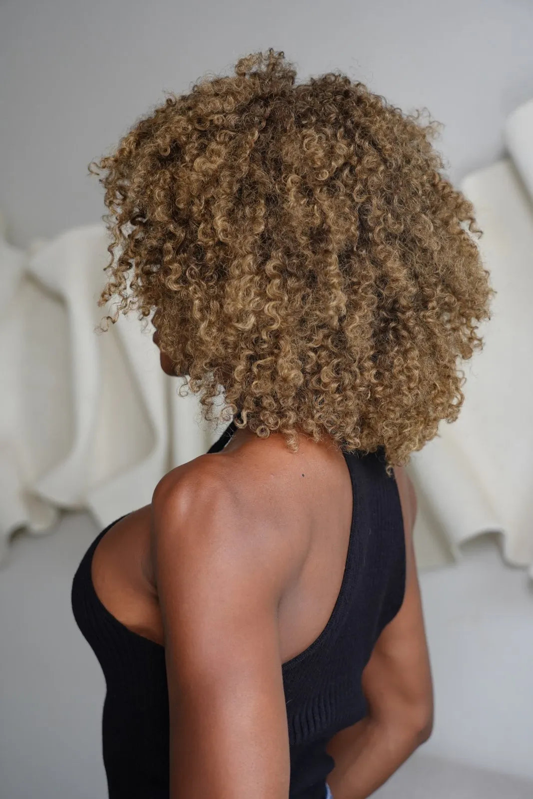 Wig Bio fibra Isaura cor T6/0808
