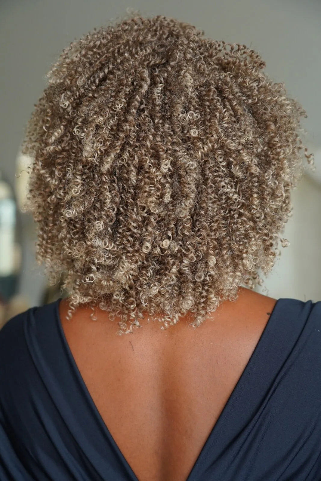 Wig Afro Reta cor Tiramisu - JANET COLLECTION