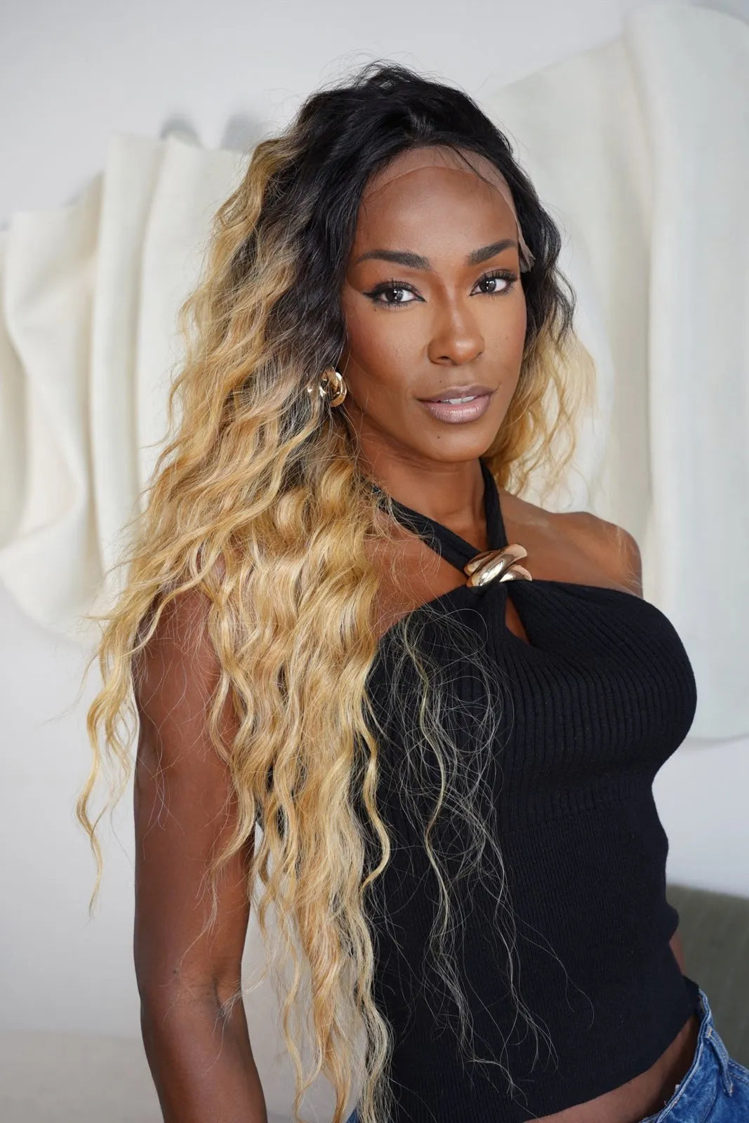 Lace front com Repartição Fixa Gianna cor TTPN4/270A/24F