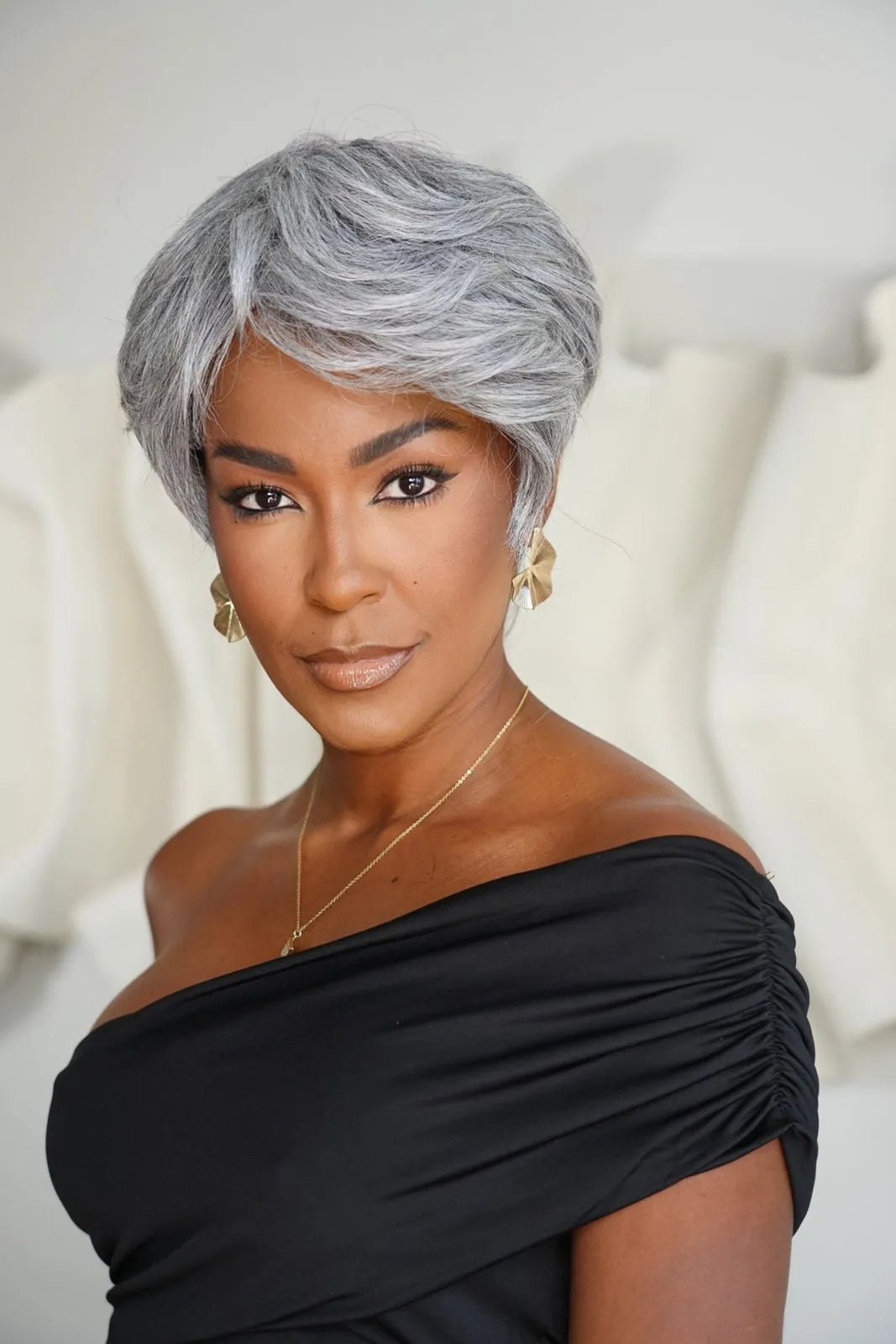 Wig Célia cor Grey - Coleção Gênesis