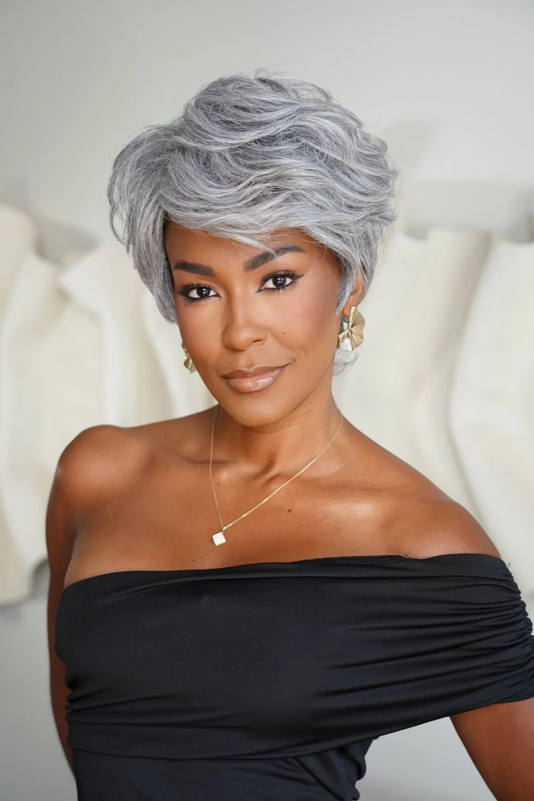 Wig Célia cor Grey - Coleção Gênesis