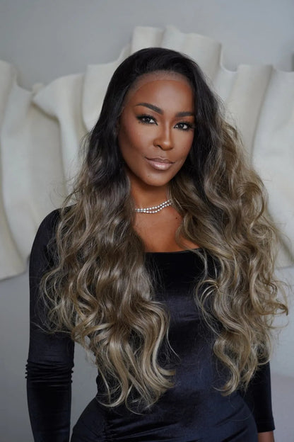 Lace Front Helena cor TAT4/10/16A