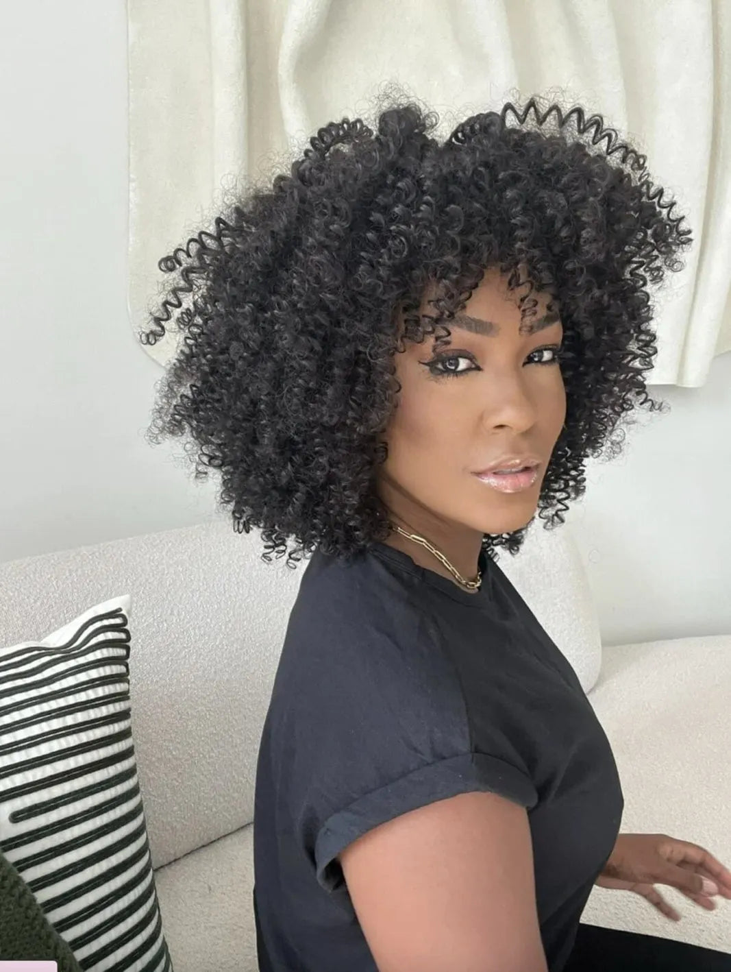Wig Orgânica Thena cor 1b (Vênus)