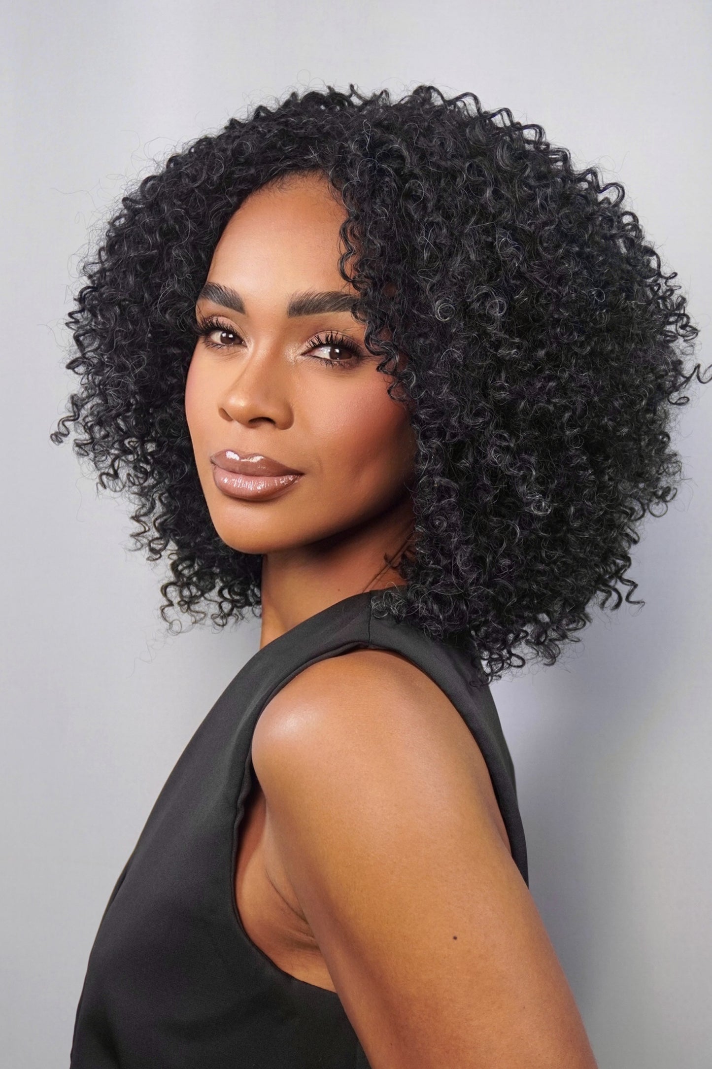 Wig Bio Fibra Nimiane cor 280 - Grisalha