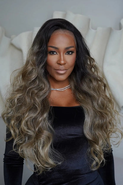 Lace Front Helena cor TAT4/10/16A
